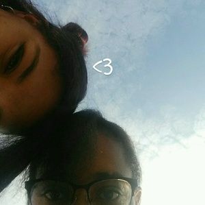 Meet your Posher, Ceilia